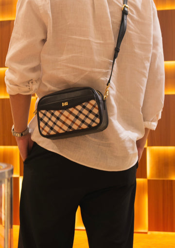 DAKS เสื้อโปโล ผู้ชาย แขนสั้น ทรง Slim Fit สีน้ำเงิน