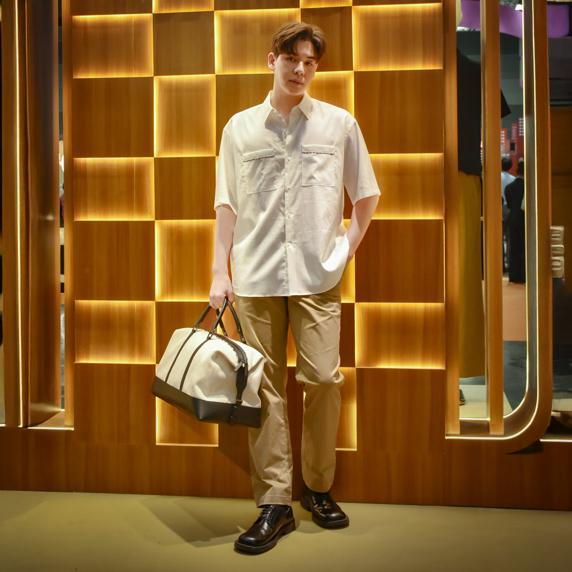 DAKS เสื้อเชิ้ต ผู้ชาย แขนยาว ลายเชค Regular Fit สีแดง