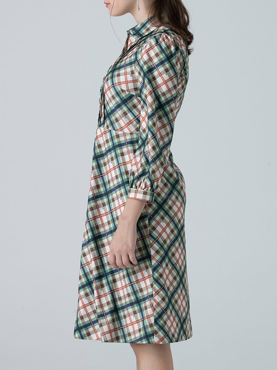 DAKS ชุดเดรส ผู้หญิง แขนยาว ทรง ลายเชค Regular Fit สีเขียว