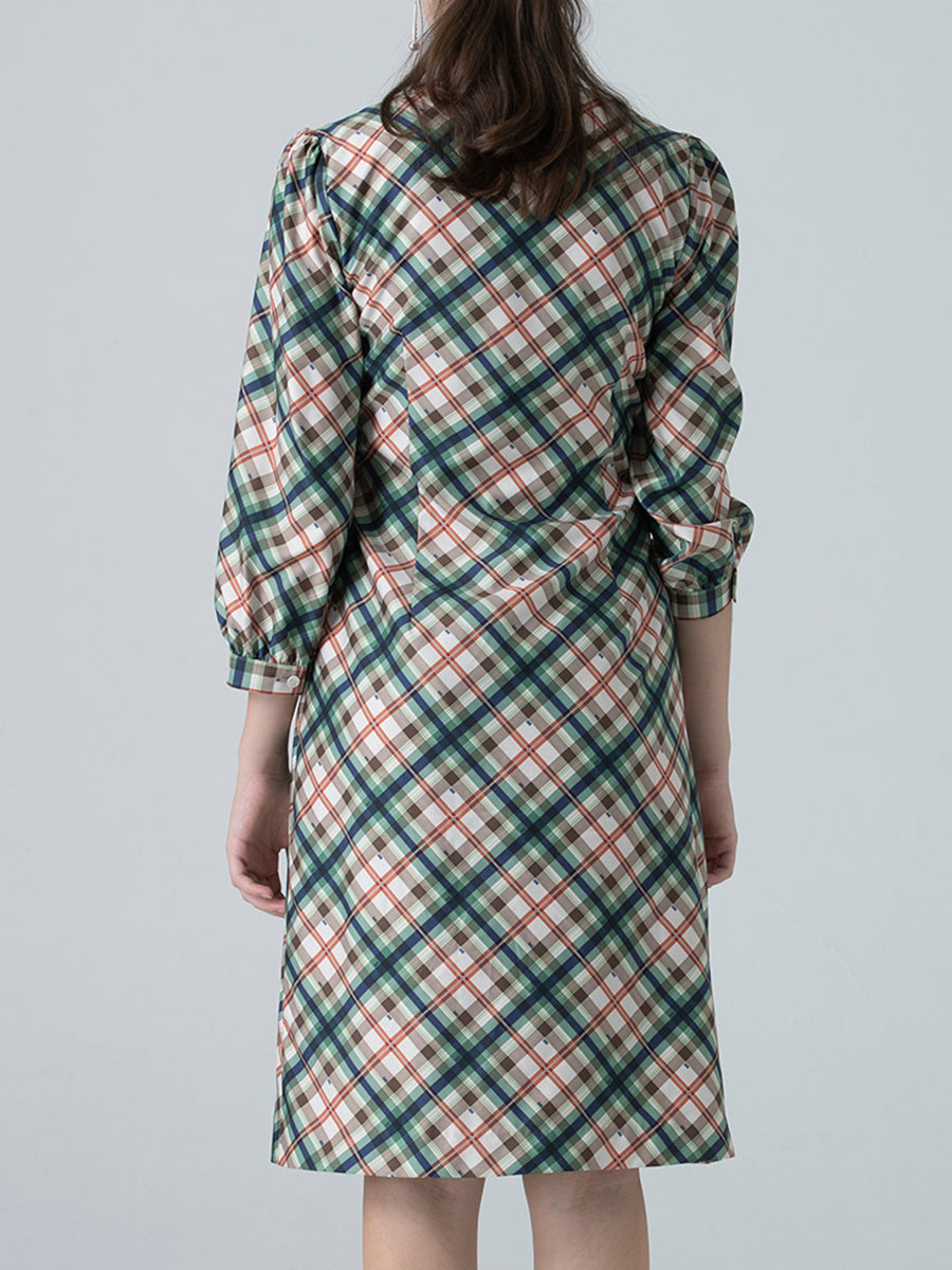 DAKS ชุดเดรส ผู้หญิง แขนยาว ทรง ลายเชค Regular Fit สีเขียว