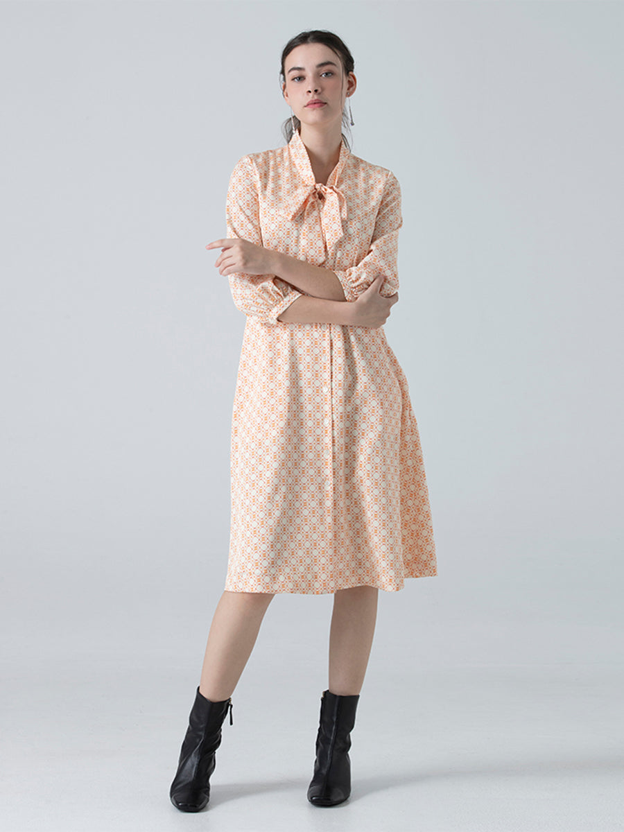 DAKS ชุดเดรส ผู้หญิง แขนยาว ทรง Regular Fit สีส้ม