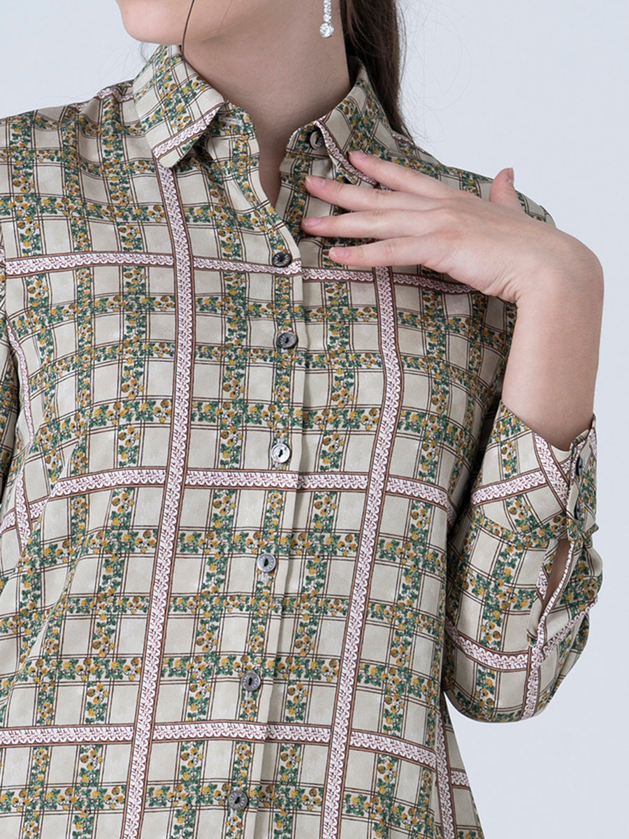 DAKS เสื้อเชิ้ต ผู้หญิง แขนยาว ทรง Regular Fit สีเขียว